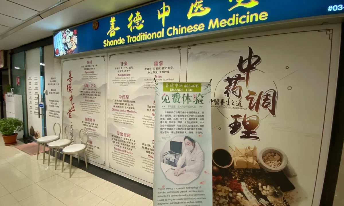 肾结石：剧烈侧腰痛、尿液变化与感染警讯